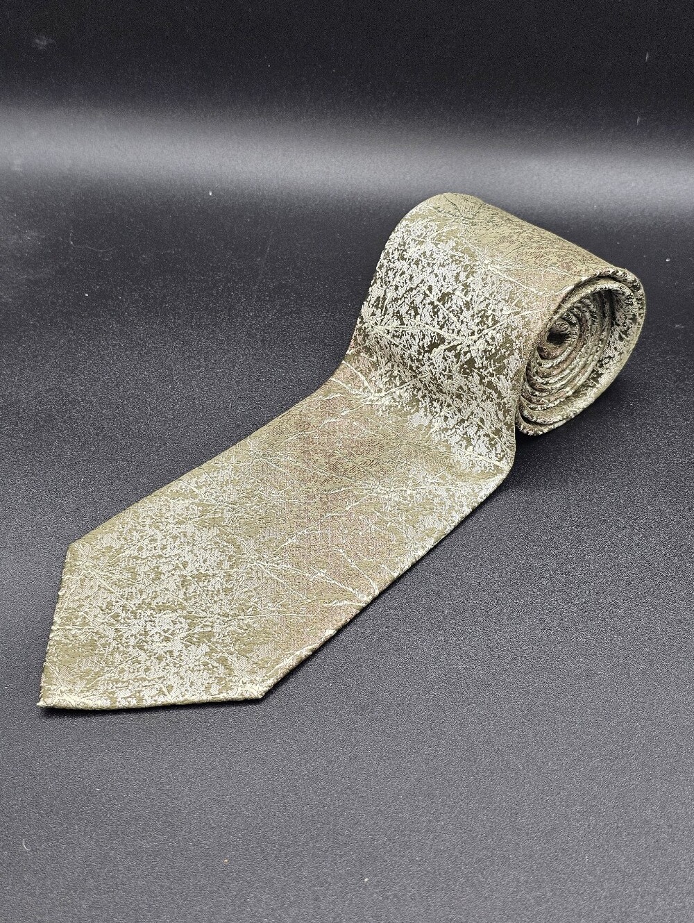 Pierre Cardin Men's Sage Green Pink Abstract Branch Pattern Silk Necktie Luxury